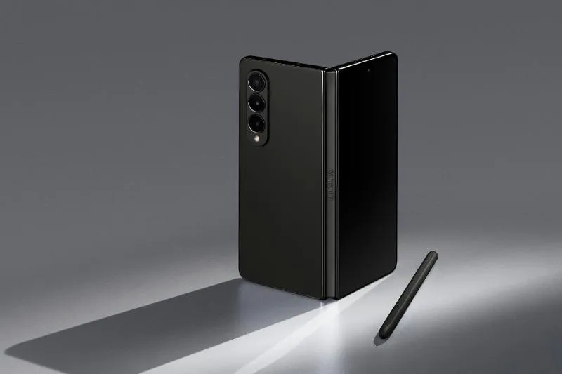 Galaxy Z Fold4 in Phantom Black, front view