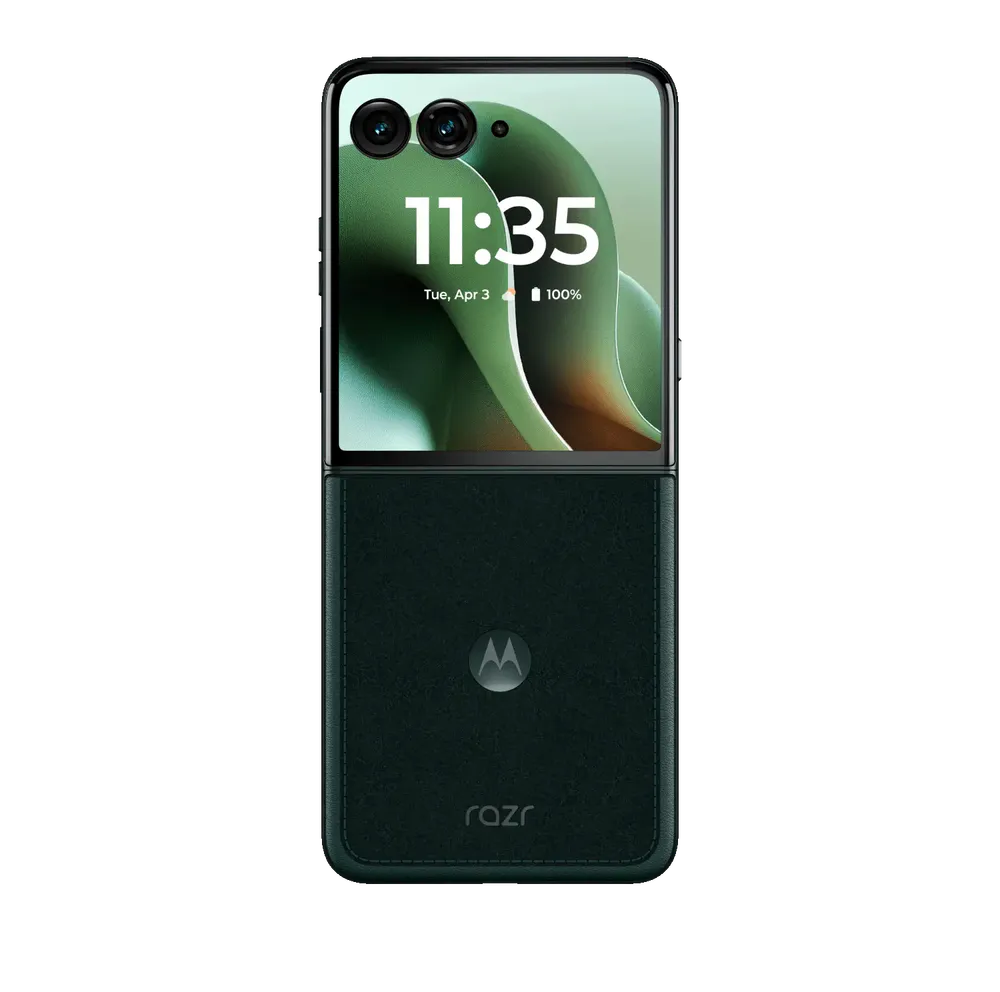 Motorola Razr Ultra (2025) in PANTONE Scarab