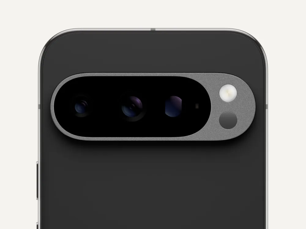 The top of Pixel 9 Pro in Obsidian color.